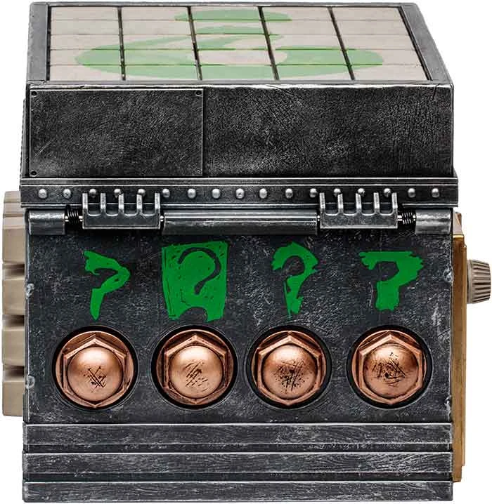 DC Direct The Batman Life Size Prop Replica - Riddler Puzzle Box 5 DC Direct The Batman Life Size Prop Replica - Riddler Puzzle Box - Image 3