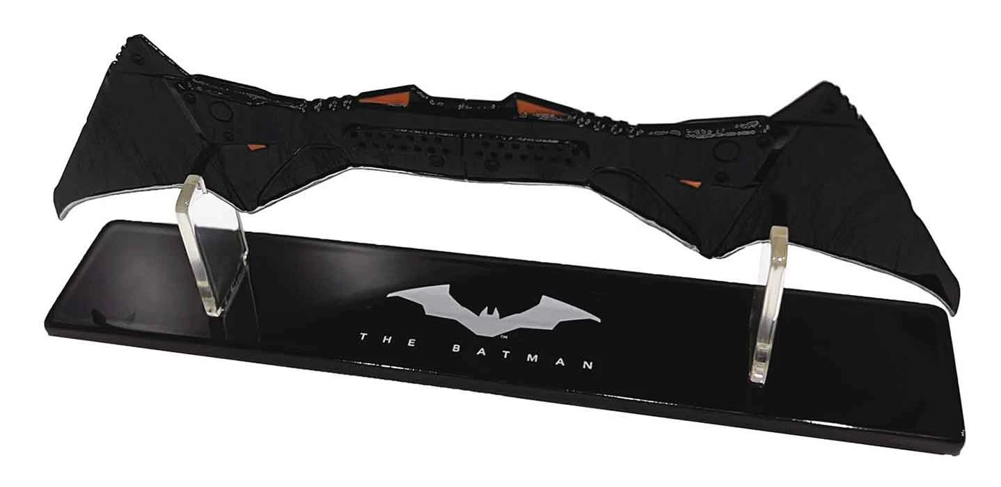 The Batman 7 Inch Prop Replica - Batarang 2 The Batman 7 Inch Prop Replica - Batarang